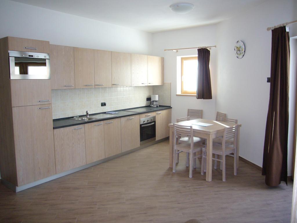 Casa Marisa Apartment Livigno Bagian luar foto