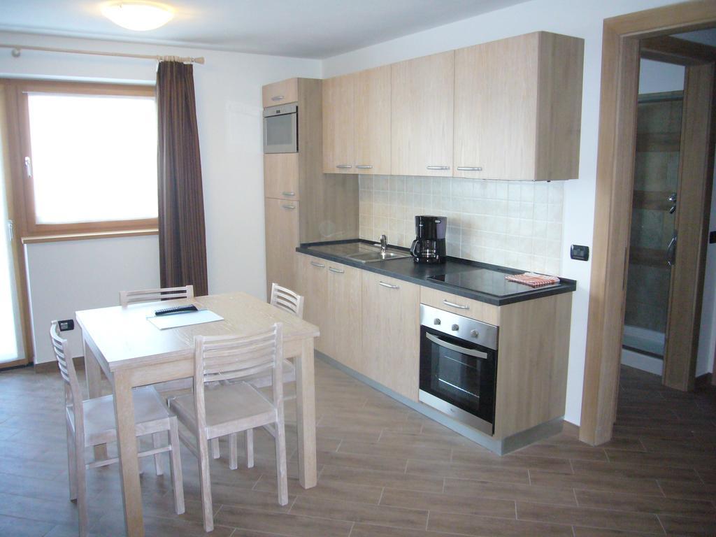 Casa Marisa Apartment Livigno Bagian luar foto