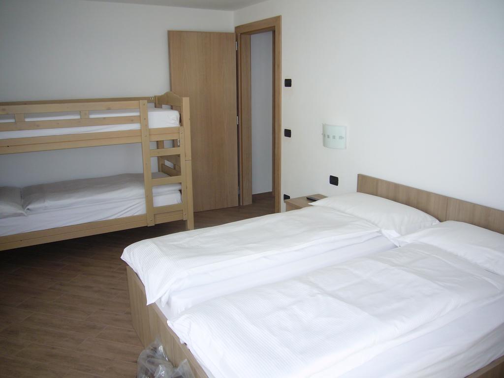 Casa Marisa Apartment Livigno Bagian luar foto