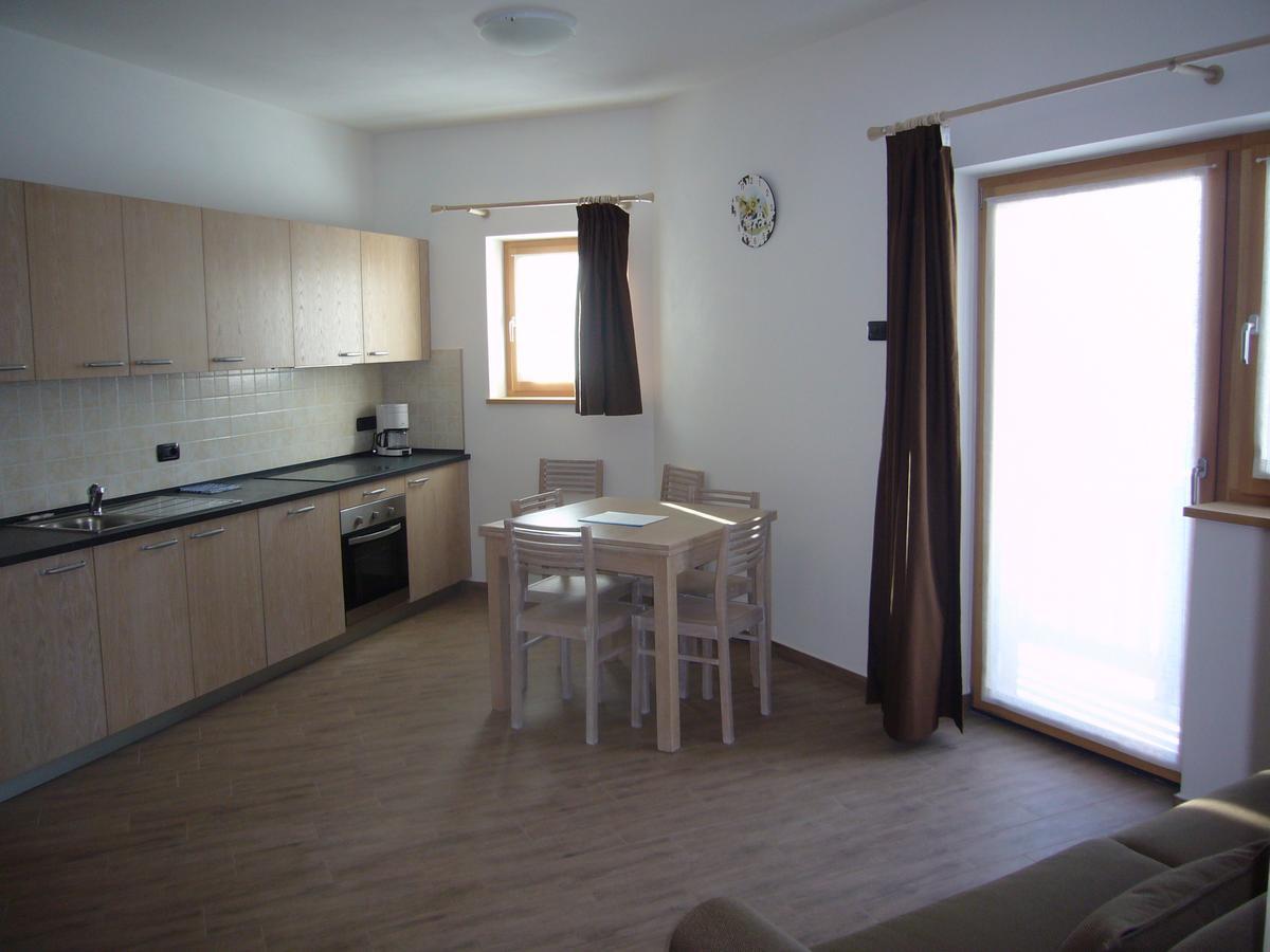 Casa Marisa Apartment Livigno Bagian luar foto