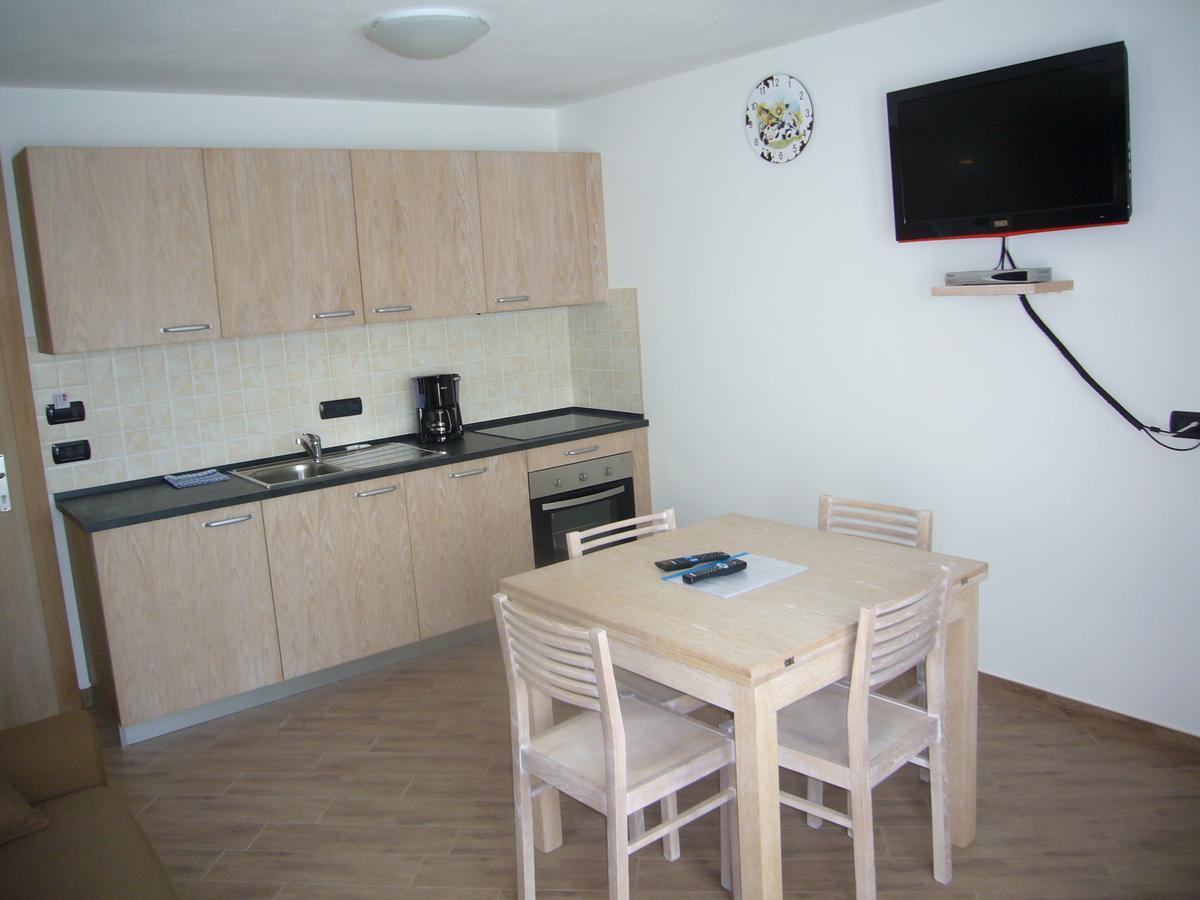 Casa Marisa Apartment Livigno Bagian luar foto